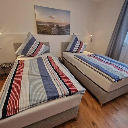 Fewofaubelcentro 42 & 54 & 62 M2 Oberhausen  Zimmer foto